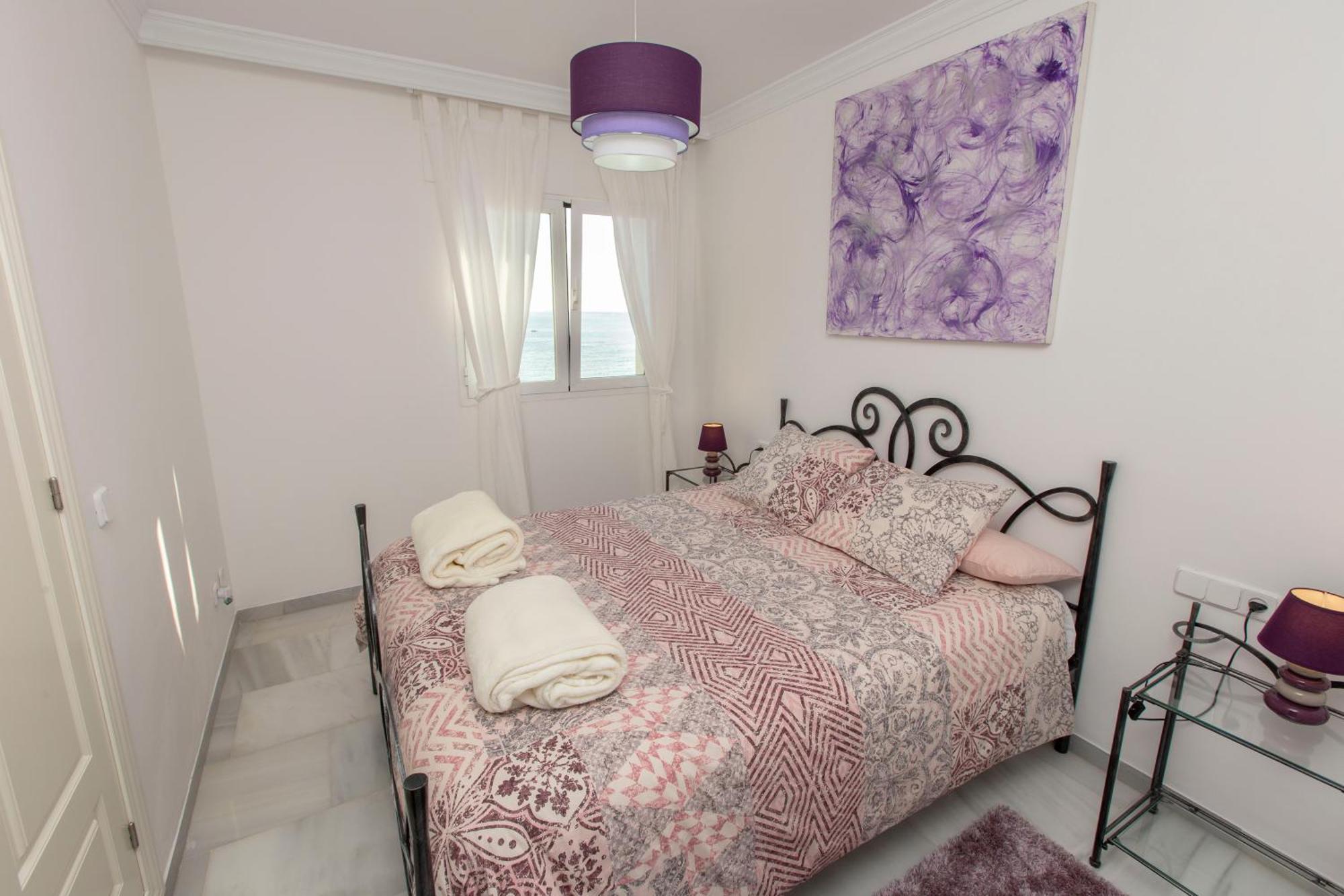 Villa Venecia, Apartamento De Lujo En 1º Linea De Playa + Parking Malaga Exterior photo